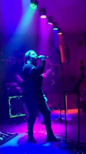 “Toe Jam Football…” → Full Crowd Singalong with a Beatles Classic!