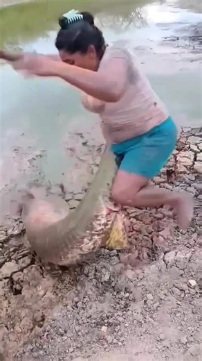 Catching a Giant Fish Gone Wrong! 😂 | Epic Fishing Fail #viral #funny #fish