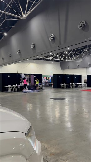Looking back on an incredible Oz Comic-Con weekend! From an empty space to a bustling expo full of energy, excitement, and unforgettable moments! ✨ #OzComicCon #FromEmptyToEpic #UnforgettableMoments #Bumpintoeventday Oz Comic-Con | Perth Convention and Exhibition Centre | Facebook