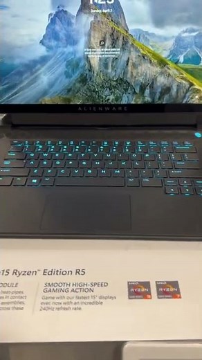 Alienware m15 Ryzen™ Edition R5 Gaming Laptop - Dell