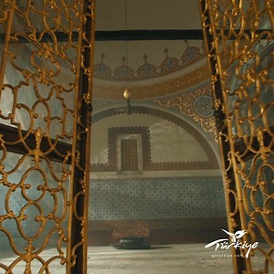 14K views · 1K reactions | Today is International Day of Islamic Art! Islamic art stands for the art that is influenced by the Islamic culture and plays a significant role in Türkiye’s art history. #GoTürkiye #InternationalDayofIslamicArt #Islamic #Art #IslamicArt | Go Türkiye | Facebook