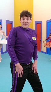 71K views · 670 reactions | Play it again! That catchy tune has us dancing all day! "Doors, doors, who’s coming through the doors?  Ready Steady Wiggle 7 | The Wiggles | Facebook