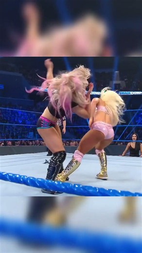 Alexa bliss vs mandy rose