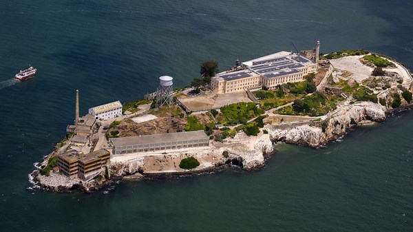 How big is Alcatraz and other facts about the infamous prison Trump wants to reopen