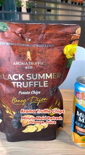 You'll never catch me bare-handed without these🧃 Shop 4.15 Shopee Mall Great Brand Sale & enjoy 100% Authenticity, 2X Money Back Guarantee, 0% Interest* SPayLater, and Guaranteed Next Day Delivery, TnCs apply. >>https://s.shopee.sg/7AQ8RQq4xE #shopeehaul | Shopee