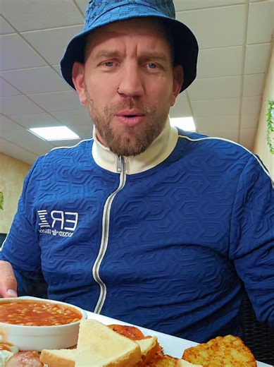 Best Outfits to Wear in Spain