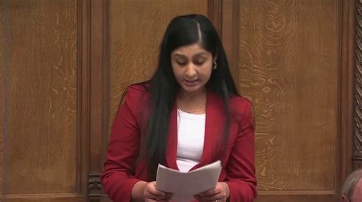 Feels very performative on her part she did it deliberately knowing she could use the clip for social media.