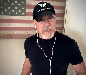 53K views · 3.1K reactions | Somewhere Over The Rainbow | Philip Paz | Facebook