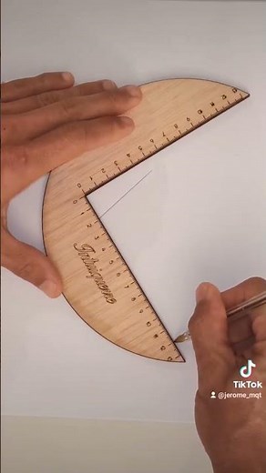 Tracer un triangle rectangle avec l'Intuiquerre ®