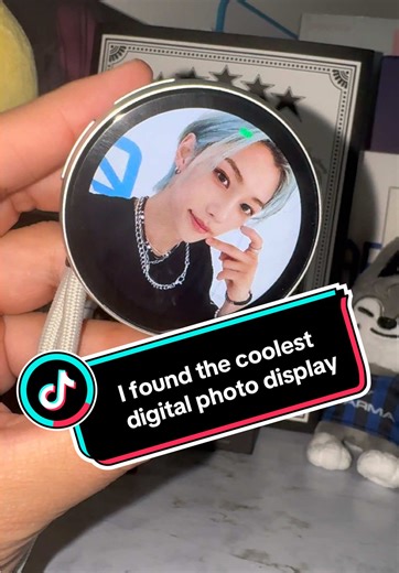 Cool Digital Photo Display Ideas for K-pop Fans