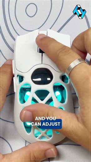 Lightweight feel, pro-level control—Xunfox H16. 🖱️🔥