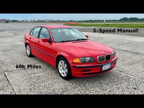 5-Speed Manual 2001 BMW 325i Walk Around