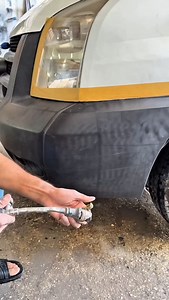 391 reactions · 20 shares | ✨️ Récupération de la couleur d’un pare-chocs en plastique pour redonner à votre voiture tout son éclat ! Crédits  @ahmetusta_63 #autoentretien #carrosserie #astuceauto #diyvoiture #réparation | Bornziggy | Facebook