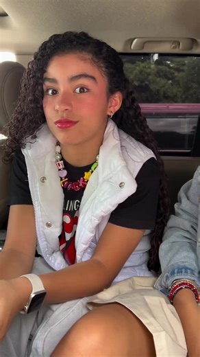 Cuando el team se junta.... pasan cosas 😅 ¿Ustedes qué dicen, hacemos otra? 👀 @JulyNaoh.Oficial @Naoh @julyflow.ve @Julyflow