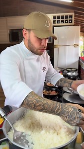 56K views · 4.5K reactions | ✨ Acesso Exclusivo ✨ ️ + de 37 receitas exclusivas em vídeo-aulas  Grupo VIP de alunos 欄 Suporte direto no WhatsApp comigo, Alexandre Varago  Passo a passo completo pra você produzir e vender todo santo dia usando minhas técnicas de venda  Venda pelo iFood, WhatsApp, Instagram, Facebook, tráfego pago e muito mais | Menino Da Marmita | Facebook