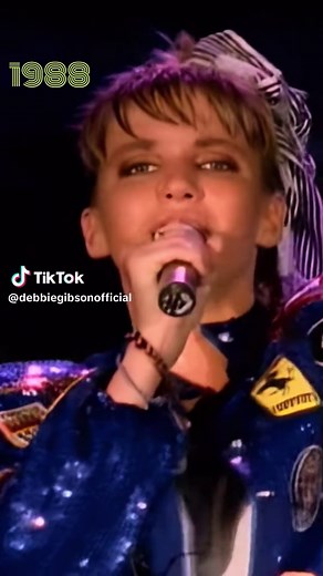 39 Years of Only In My Dreams ! 💫 #debbiegibson #80smusic #singersongwriter