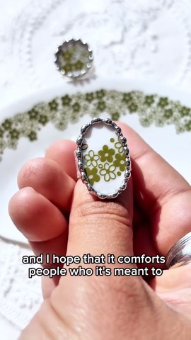 Handmade Vintage Broken China Jewelry on Instagram: "Arguably the most popular Corelle pattern🥹🫶🏽💚 ~~~~~~~~~~~~~~~~~~~~~~~~~~~~~~~~~~~~~~~~~~~~~~~~~~~~~ #jewelrymaking #jewelryartist #jewelrydesigner #handmadejewelry #handmade #jewelrydesign #jewelryartisan #meaningfuljewelry #sentimentaljewelry"