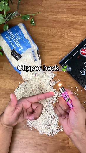 Use the back of your Clipper for an easy scraper tool #Clipper #RollingHacks #LighterHacks #ClipperLighter