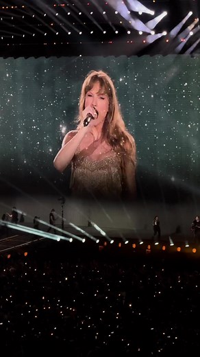 Taylor Swift - Love Story Concert in Singapore