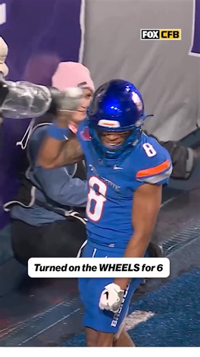 CFB on FOX on Instagram: "Boise State extends their lead 🔥 Sponsored by @allstate"