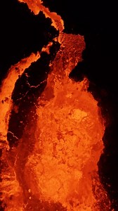 Watch the inside of the cone collapse at the #Iceland volcano. #litlihrútur #volcanoiniceland #lava #mavic3pro | Anthony Quintano