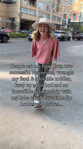 Hailee Passey | Wealth Expander & Business Coach 📈💸 on Instagram: "1. I stopped obsessing over what the small minded people in my life would think about this GIANT purpose I’m living. It’s amazing how much time I’m saving by not spending hours agonizing over what cousin Susie or a former coach thinks about my latest offer. 2. I have a Rich & Relaxed Business model. Meaning my offers are scalable, simple to sell and don’t require me to be “ON” 24/7 just to make multi 5 figures mon
