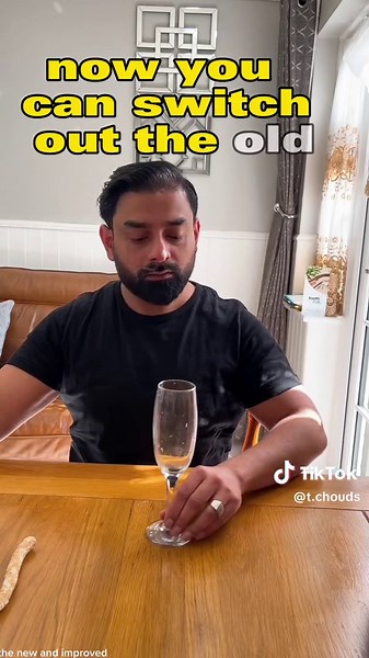 Hey, TikTok fam! Have you heard of a miswak? It's a natural toothbrush made from a tree that's been used for centuries in many parts of the world. But guess what? It just got an upgrade! Introducing the new and improved miswak toothbrush with screwable miswak heads. Now you can switch out the old head with a new one anytime you want! It's eco-friendly and perfect for travel too. But the best part? The benefits of using a miswak toothbrush are amazing! It helps reduce plaque and fights bacteria t