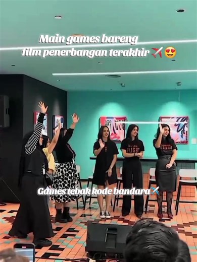 Seru banget yaa, keliatannya kayak gampang padahal belum tentuu😭 2 hari lagi film Penerbangan Terakhir tayang di bioskop seluruh Indonesiaa!! Jangan lupa nonton ajakin temen dan keluarga kalian🤩 #FilmPenerbanganTerakhir #PenerbanganTerakhir #SkandalPilot #Tiktoktainment #fyp