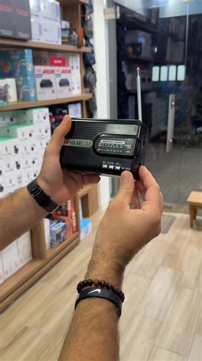 29K views · 413 reactions | FM & AM radio For more info +9613952171 #electronics #lebanon #FM | CopyCat Electronics Store | Facebook