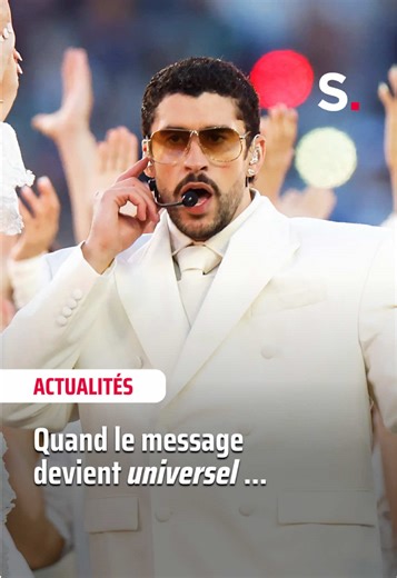 🎯 Le message est clair 🎤 À la fin de son show, Bad Bunny liste tous les pays d’Amérique. Son discours est clair : l’Amérique, c’est pas seulement les États-Unis. Un geste d’inclusion, politique, culturel, sans confrontation. Résultat : un extrait viral compris même sans parler espagnol. 👉 Quand le symbole est fort, le message voyage tout seul. Abonne-toi pour plus de décryptages de la com’ ! 📲 #superbowl #badbunny