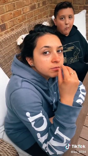 everyone go check out our vlog on fv family to see our making a cake from the balcony challenge!!💗🎂 #keepingactive #neverfitin #spacethings