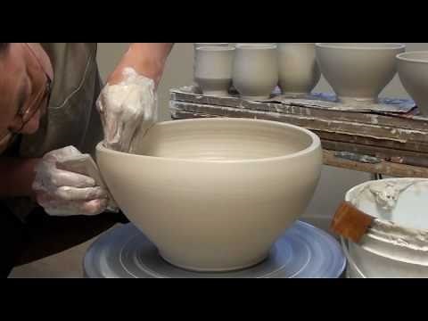 33. Throwing / Making a Large Porcelain Salad Bowl with Hsin-Chuen Lin