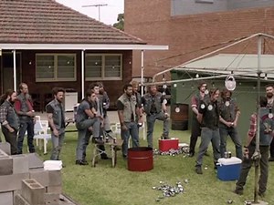 ВОЙНЫ БАЙКЕРОВ / Bikie Wars: Brothers in Arms серия 2