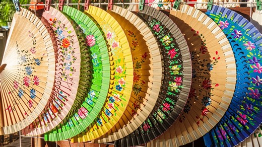 11 Fashionable Handheld Fans to Look and Feel Cool Through the Hottest Days of Summer