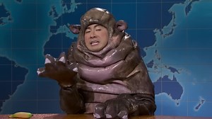 Bowen Yang pokes fun at Chappell Roan and Moo Deng on SNL