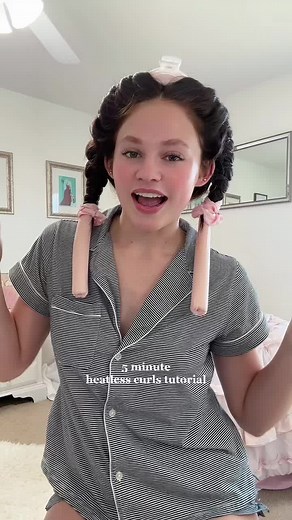 How to Achieve Perfect Heatless Curls Without Damaging Your Hair