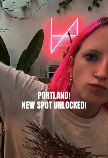 Handmade jewelry shop in SE Division Portland — new spot