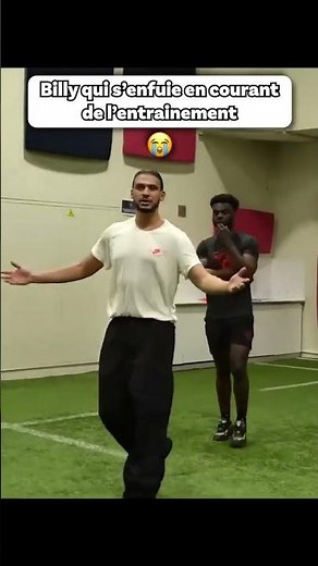 lol Billy is running away so fast, it's crazy