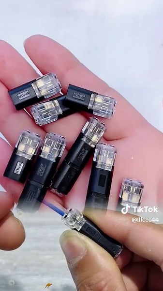 Say goodbye to messy wiring! These 2-pin LED connectors feature quick-lock buckles for seamless light strip installation. #LEDHacks #DIYLighting #HomeRenovation #StripLights #EasyInstall