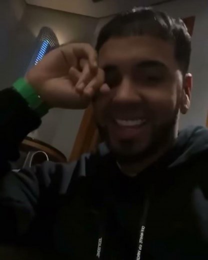 Anuel AA - Cancion Me pide LECHE