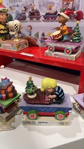 Watch Jim Shore Peanuts Train and Sneak Peek at New Franklin Car! on Amazon Live