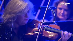 951K views · 25K reactions | C'est toujours sympas ces versions orchestrales de classiques qu'on adore ❤ Bon week-end !  Robert Miles - Children (Live version) | Warehouse | Facebook