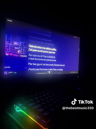 Jul - La Bandite: A Unique Musical Experience