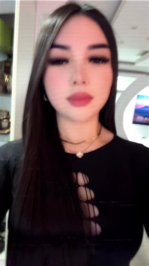 Fashion Inspiration with Black Outfit and Accessories