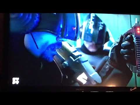 The Fifth Element (1997) - “Negative I Am A Meat Popsicle”