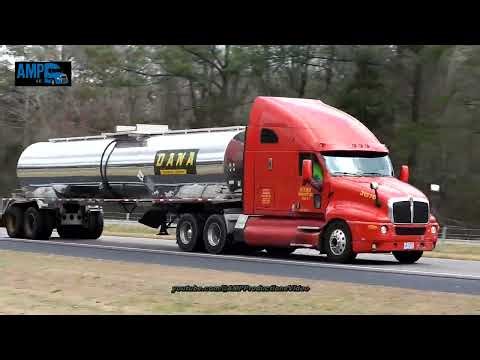 Red Kenworth T2000 | Truckspotting 3426