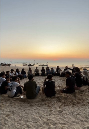 Capturing Beach Sunset with Classmates