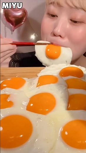 ASMR MUKBANG HALF BOILD EGGS EATING‼️