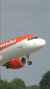 Szenischer easyJet Switzerland A320 Takeoff nach Basel #aviation #easyjet #airbus #a320 #takeoff