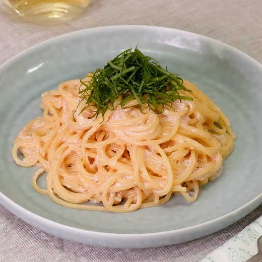 たらこクリームパスタの作り方が動画でわかる！家族が喜ぶ簡単レシピ | デリッシュキッチン